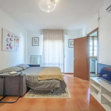 Modena's Roof-top - Ferrari Museum & Maserati Módena