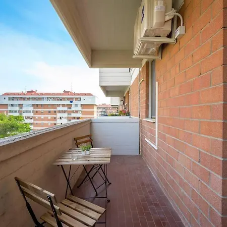 Modena's Roof-top - Ferrari Museum & Maserati شقة *